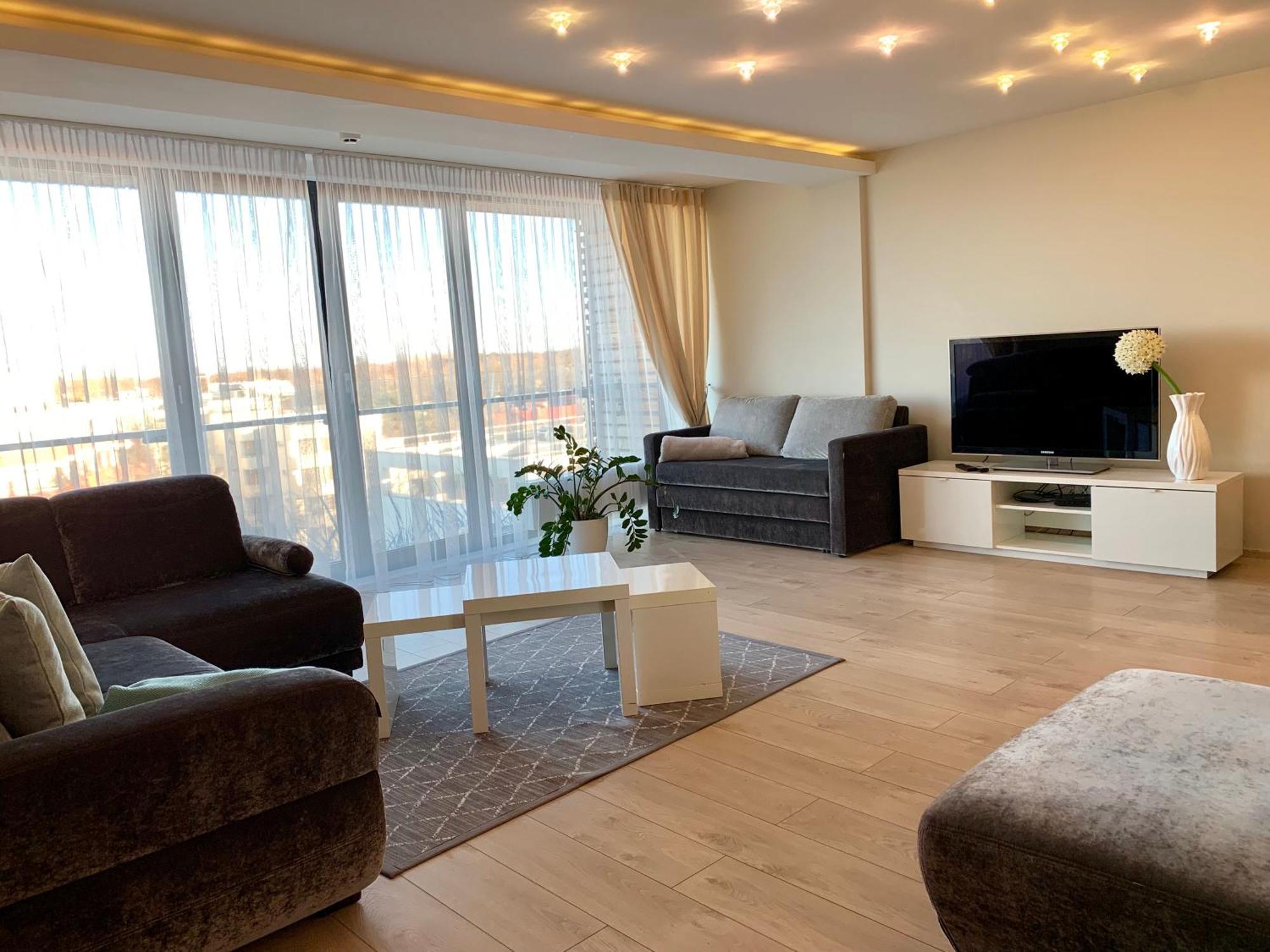 Arunes Apartments - Daukanto Palanga Buitenkant foto